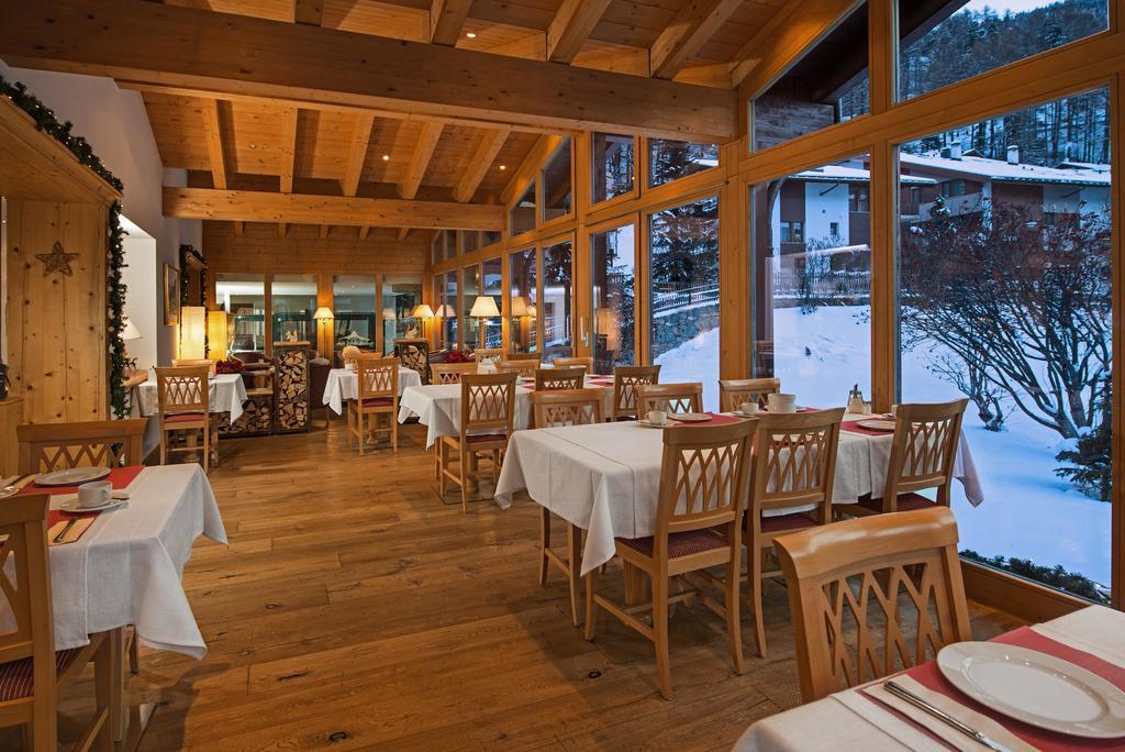 Hotel Dufour Chalet - Adults Only Церматт Екстер'єр фото